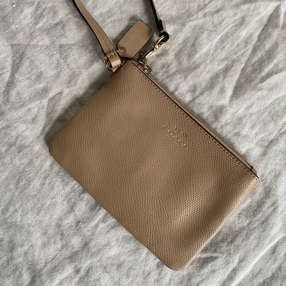 Small Coach Wristlet - tan leather